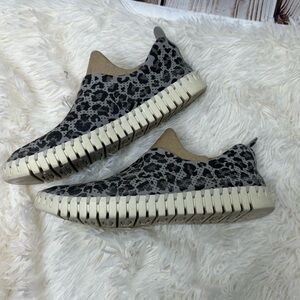 Ilse Jacobsen Tulip Slip On Flats Leopard Print